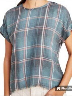 Anthropologie Cloth and Stone Plaid Fringe Hem Tee